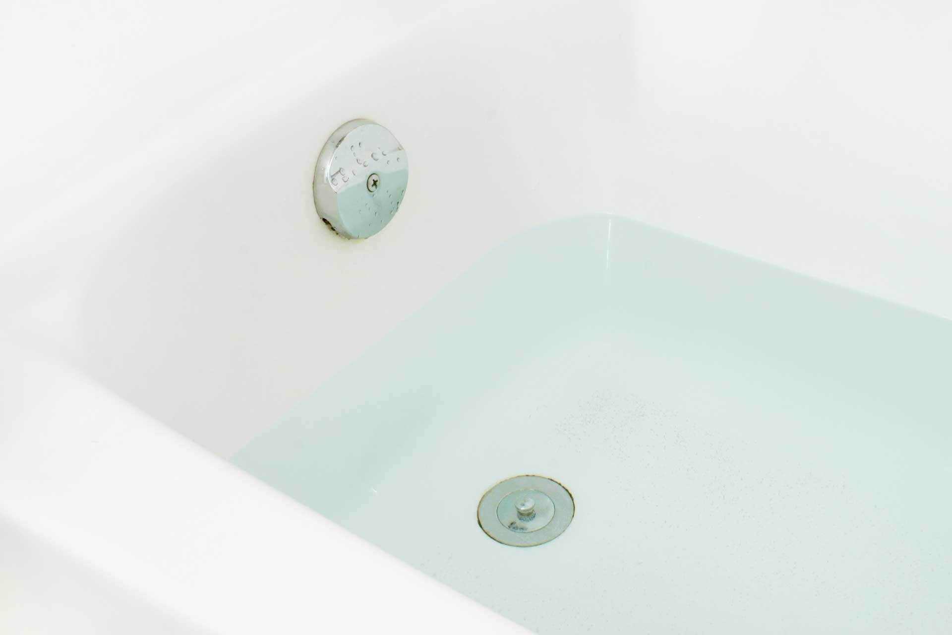 Easy Tips for Cleaning Your Bathtub Drain